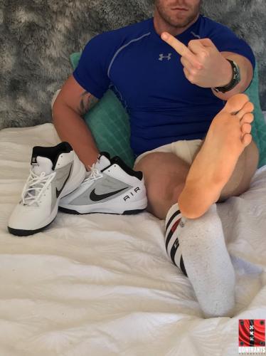 feet . sneakers
