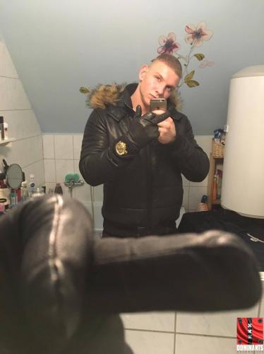 15419309_1522223654461755_1139385600_o