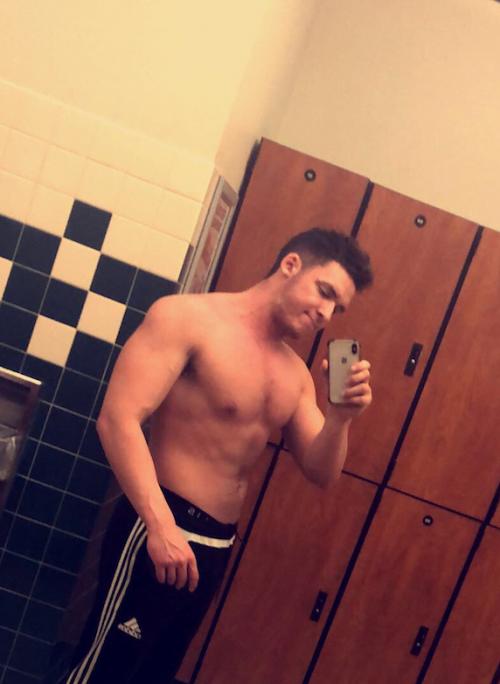 30E5C615-FEC8-4B65-8C5D-96FBAD6E8BDC