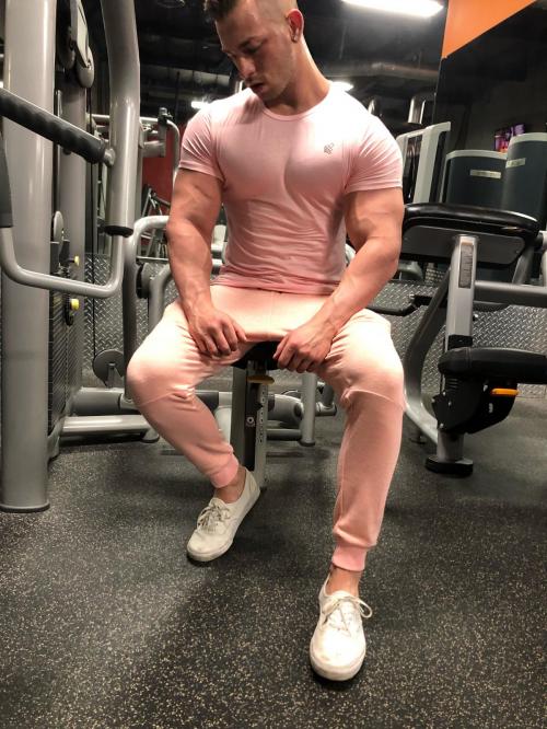 Facetune_01-09-2018-16-42-43 2