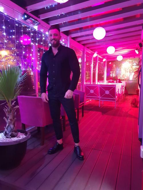 042A3C75-7372-4986-AD8A-5931E5D17265