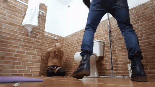 LQ COMPRESSED GIF EGGING THE CUNT