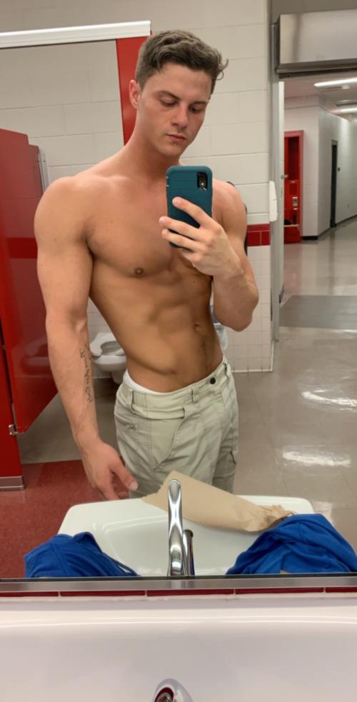 049E1CC4-DE39-404A-AFE6-EE6D91F13865