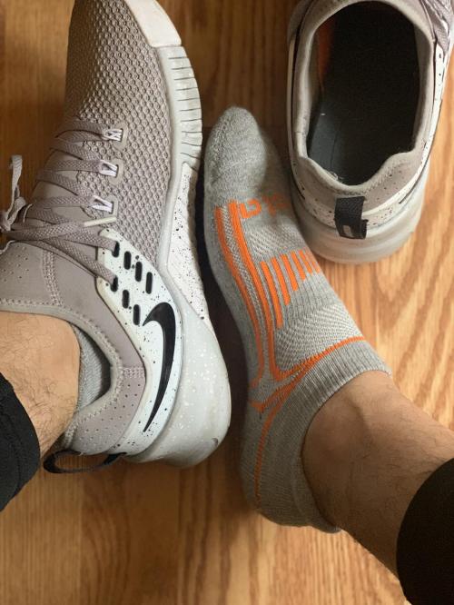 F6E9C105-D3B5-4B71-8A63-5A566B811A3A