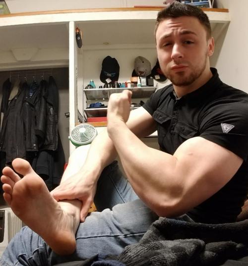 Foot & Bicep