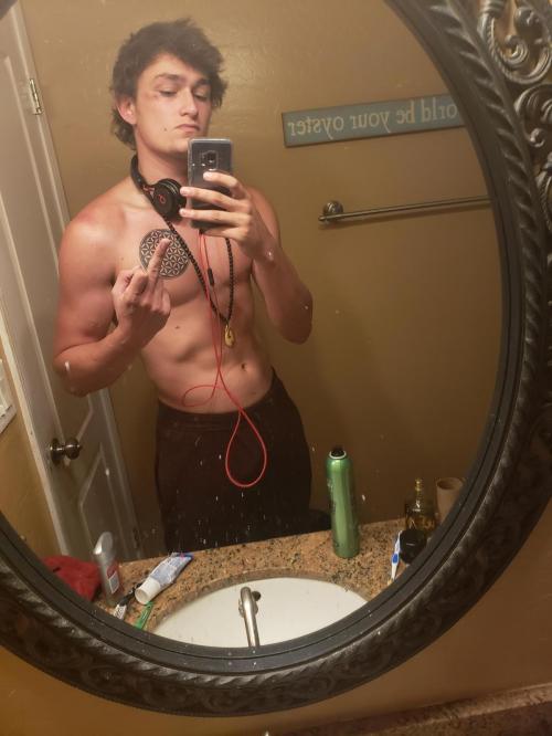 15592426868523048497638211875656