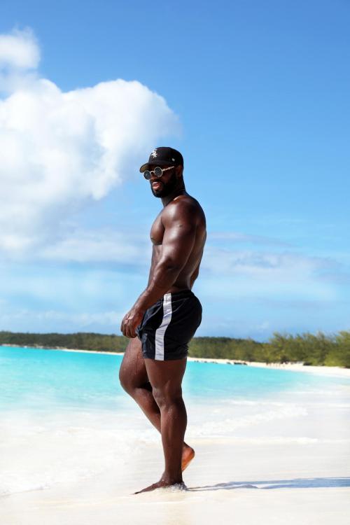 9BF6C9D8-8BD8-4F2E-9FC9-46407A6BFAD4