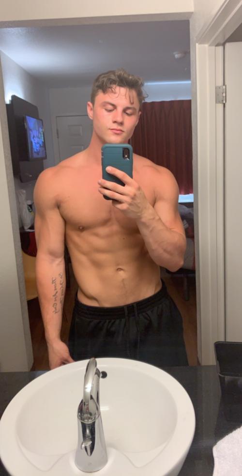 0313BE82-818E-40AC-930C-A714855BB878