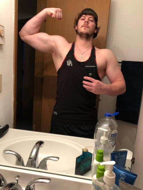 9829F0CC-35EB-407B-97B1-03984C8D68EE