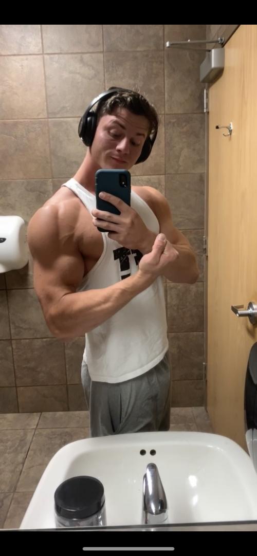 384590C2-EFD9-4D21-BCAC-8F5AE6C50855