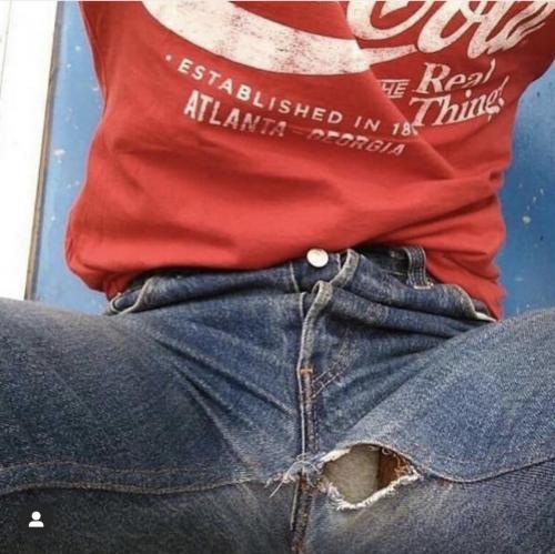 6DB10FF9-D61C-474E-A8C9-191D7E687E54