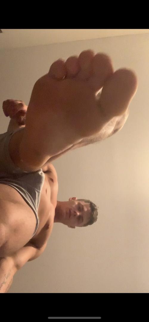 1F669BF0-FE26-4EBA-A91E-4A27CF03C3B7