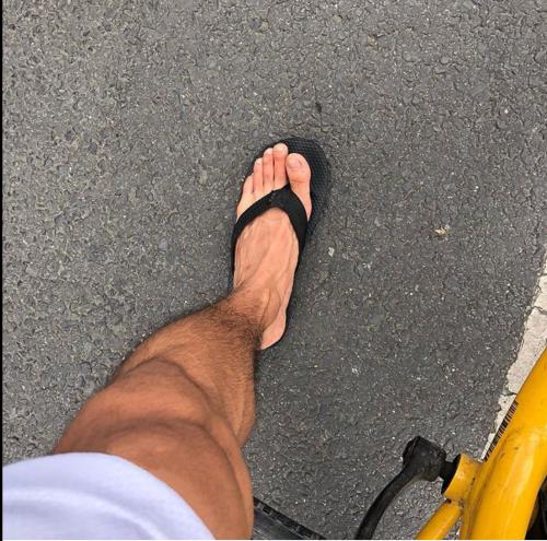 836AF9C0-11D5-411E-97F3-3A579E108000