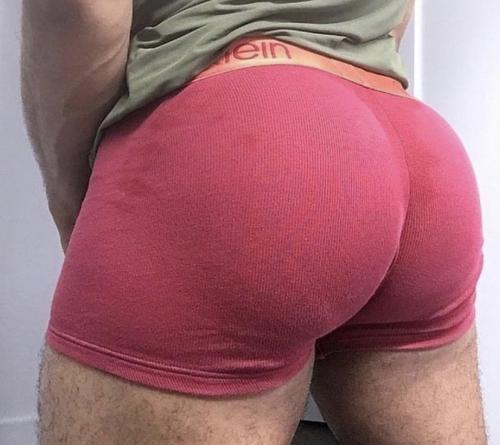 5EBF69B7-2F40-4B11-A3C6-0EC9B1B3F4E2