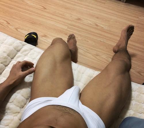 60484780-7ACF-482C-98DD-3DD080248D16