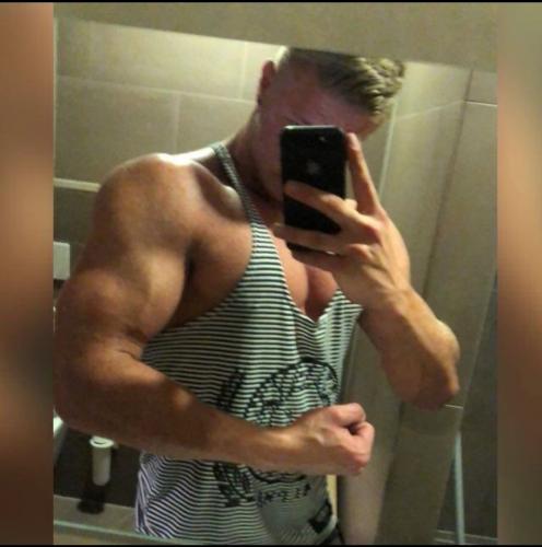 Gym selfie