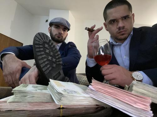 056A5266-4EFA-4E67-90BE-0B9B9690A6EE