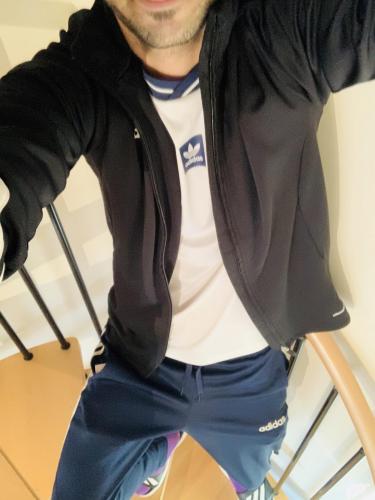 C3AA5552-6E9A-4A68-AFCB-74E2E3C18218