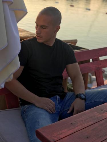 BE436EB0-7402-4516-83CD-6F7C4535DC4B