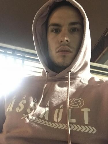 852281D2-E6DA-4A99-92A5-1C67A1FA617A