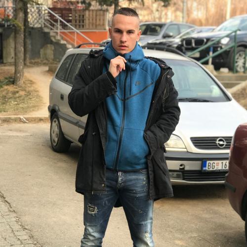 B3206769-0D15-44A5-8971-DBB94A96456E