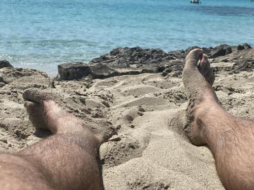 B9CA4BEE-83C7-4664-AC23-D248FC020F25