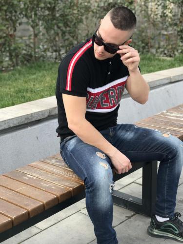 121EA466-4F82-4740-A494-B83837E3CD91