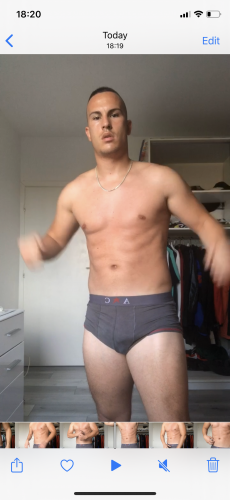 740AF4A5-DE74-4F7C-ACC4-6C1F1549A2BF