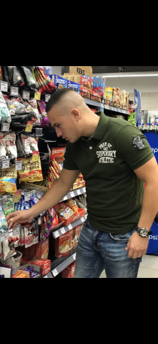 A2B4F9B4-8866-469F-BEC3-AA003805104B