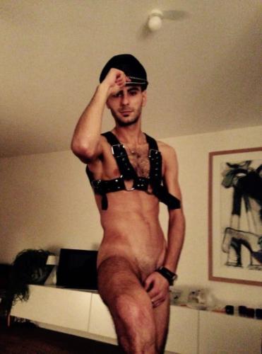 56B738EF-05F5-4DE7-B9AB-84CB1EBE4239