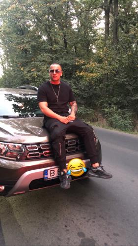 DE0CB10E-2E1A-4D02-B904-2E3E9C005D47