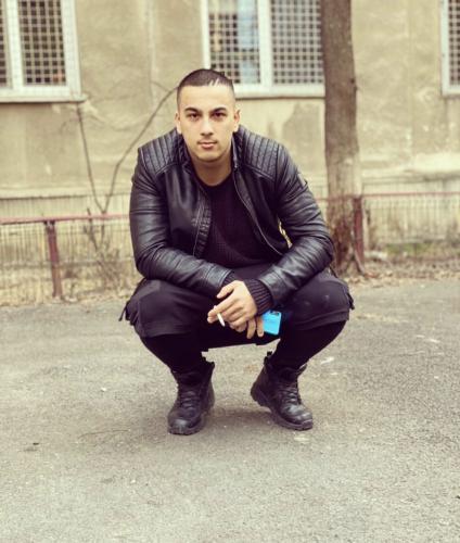 CE08227E-9C98-418B-A1F8-CAC7F63A2784