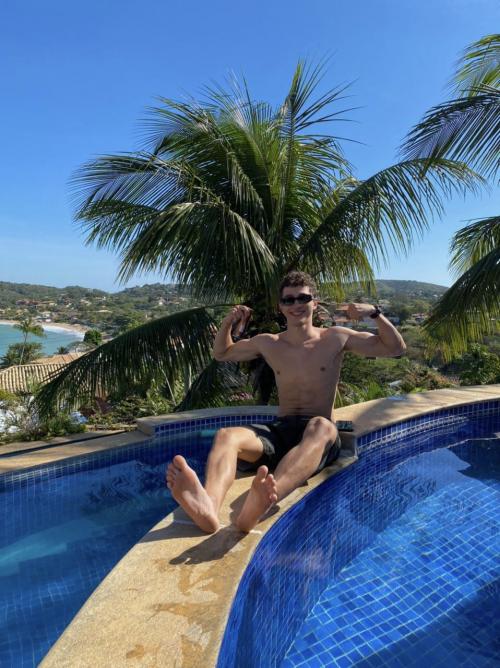 629290FB-6CAA-4340-AD8D-F47612174D27