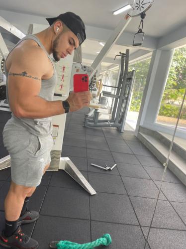 18170FEA-4AFB-4C50-9E4D-F808B10461E5