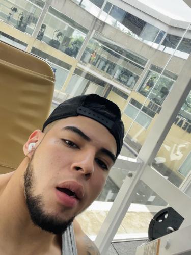 F1B3802F-C584-446B-9C68-BC3FBE81CA7E