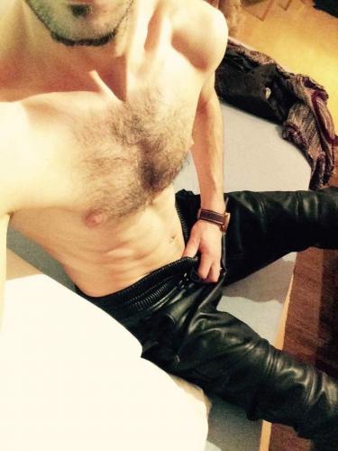 0169C897-6343-417B-B415-2F81930A6EA5