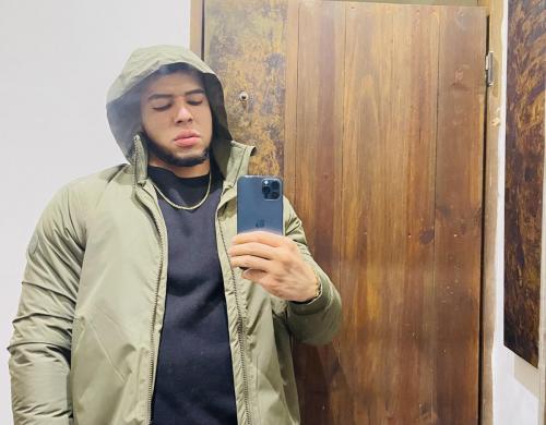 ACCC8C7F-A876-44FC-976A-FAA0D928BE19