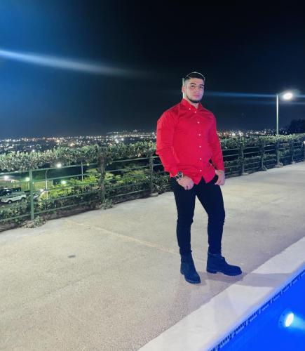 B1FBB6C7-0CE6-464B-9BE9-CD8FC2302AE5