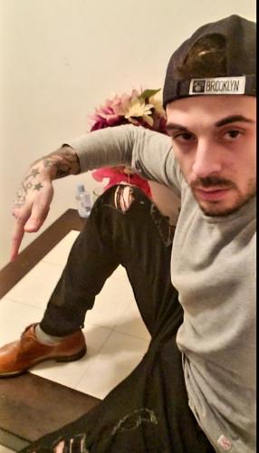 1E0CC835-823E-4761-9787-DA78B5F3A08D