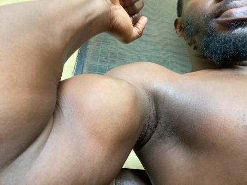 74E00D4F-0BFF-40F1-BE7A-53340CEB6C09