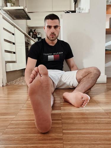 9C3A2A16-01E1-4C07-B7A4-A0670BE91230