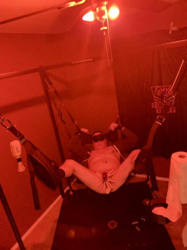 433AA8E9-0AFE-49C8-848A-043D13733075_1_201_a