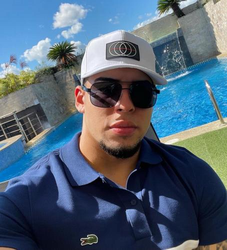 9EB0D1A6-4800-410E-8492-BBABC2767CF7