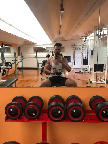 5807C365-8A29-44EA-A74A-258E1F76308E