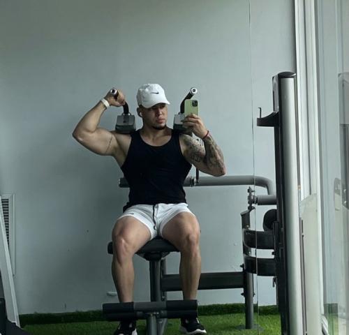 b8895926-b6a2-4265-ae82-8912eaa2e212