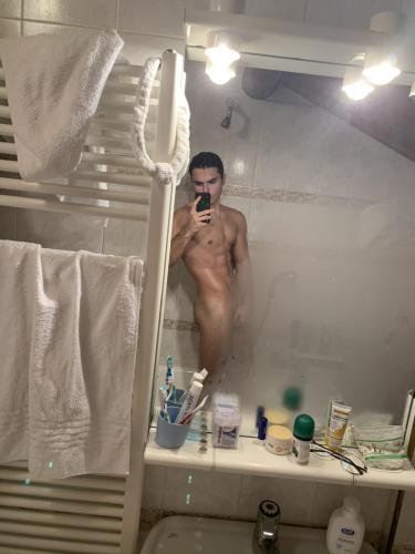 E7D40BEE-8F0D-4E37-AEBF-15F5A53379D7