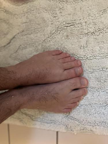 D1296B64-E601-4208-A6A9-161A07261D11