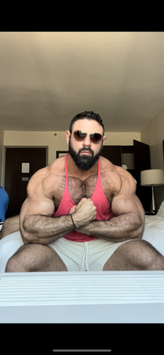 19401903-7610-408F-A12E-DE651A9BBCC1