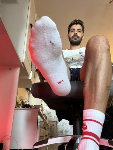 021B50AB-37FC-4721-A6B2-3D72E05FABC1