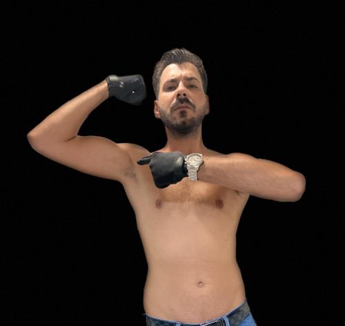 F1FE64FC-5313-4B08-B709-01A7F412C1EF